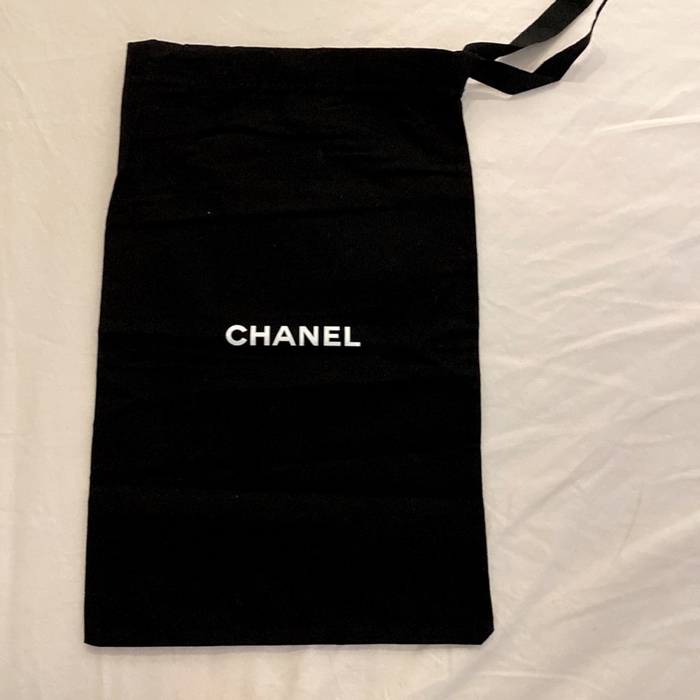 Chanel dustbag